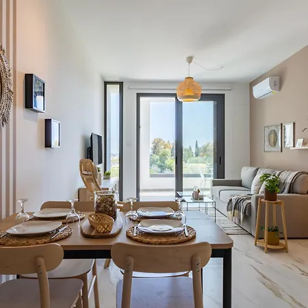 Apartmán Ivory 1-br In Aradipou