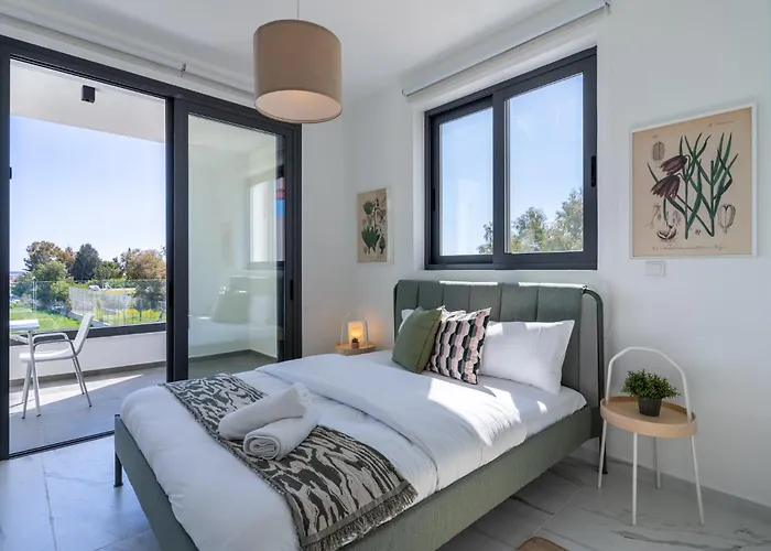 Ivory 1-br In Aradipou *